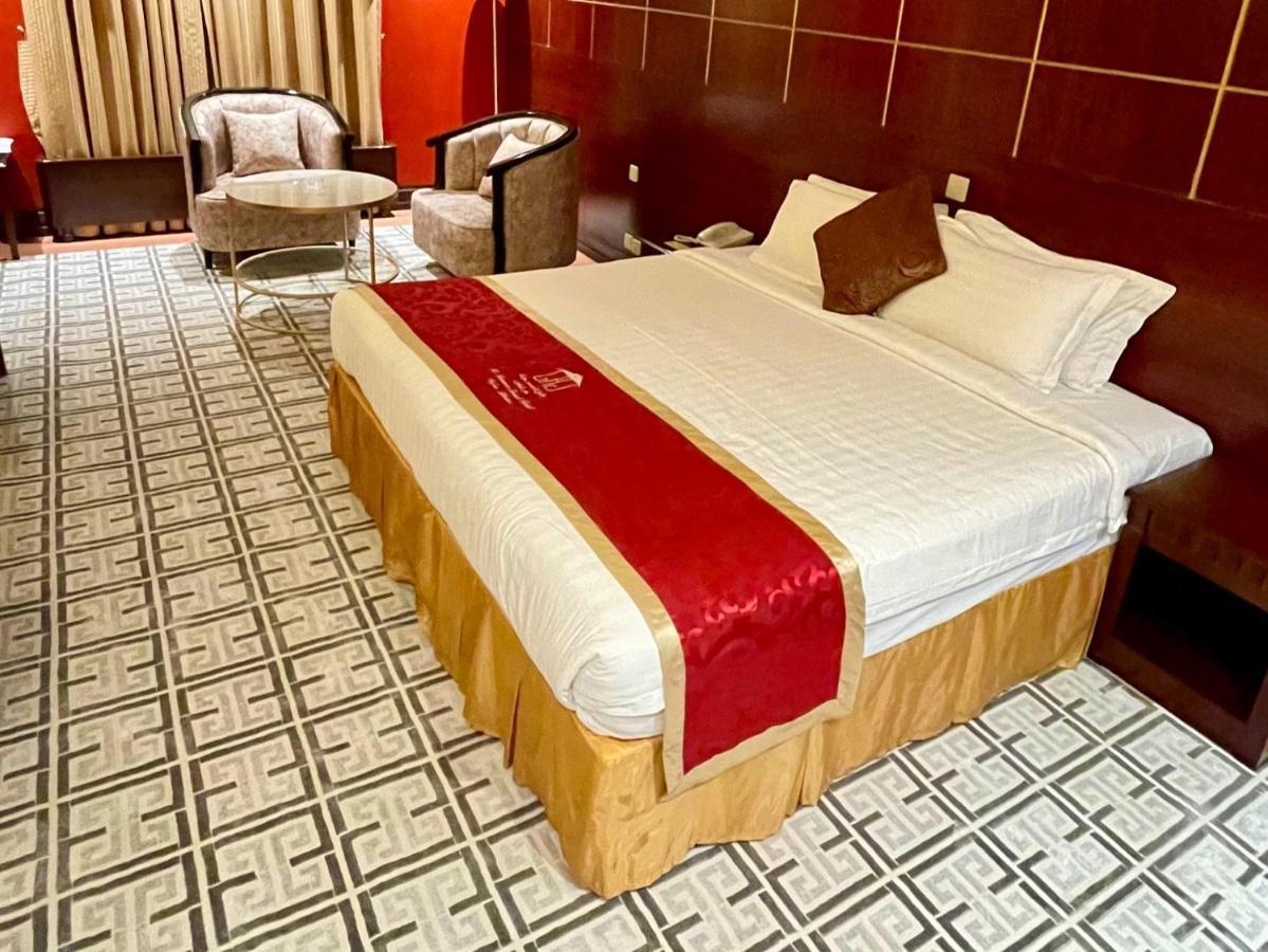 Al Mansour Grand Hotel Ḩafar al Bāţin Eksteriør bilde