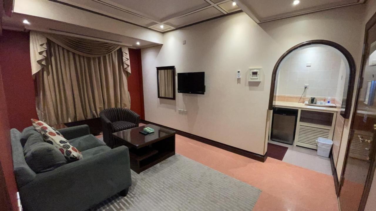 Al Mansour Grand Hotel Ḩafar al Bāţin Eksteriør bilde