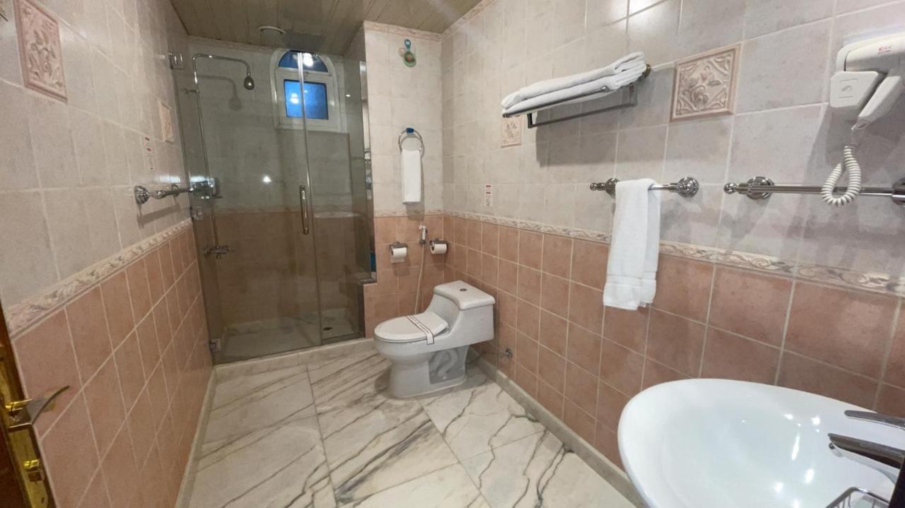 Al Mansour Grand Hotel Ḩafar al Bāţin Eksteriør bilde
