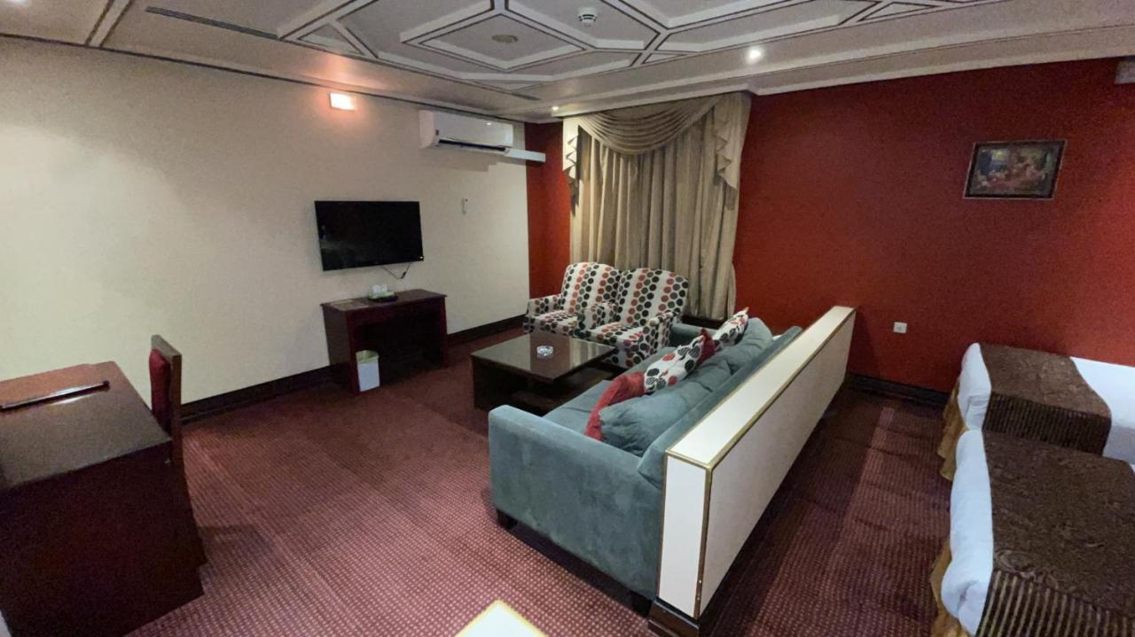Al Mansour Grand Hotel Ḩafar al Bāţin Eksteriør bilde